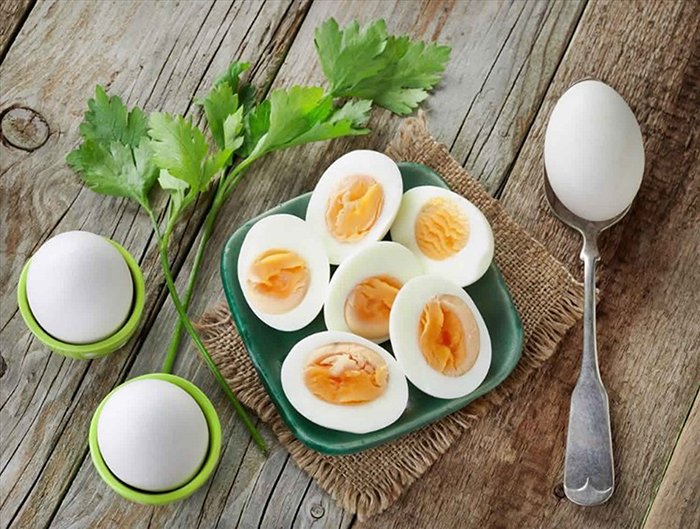 Trứng gà có tác dụng cải thiện chất lượng tinh trùng, hỗ trợ điều trị chứng rối loạn cương dương, hiếm muộn, vô sinh.